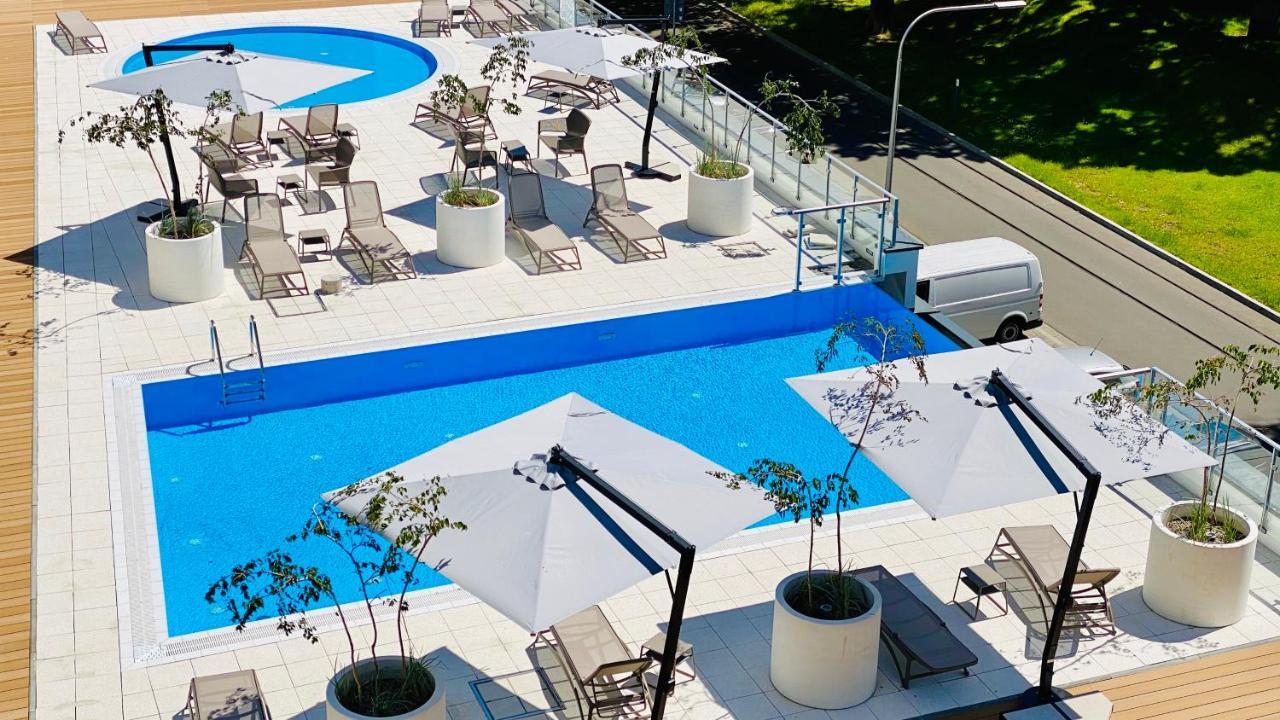 Sunsea Nadmorskie Tarasy Kołobrzeg Exteriör bild